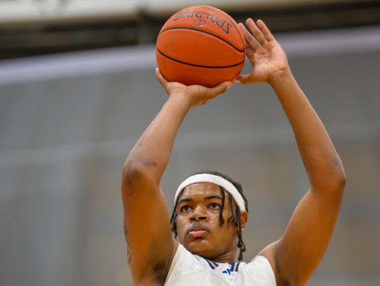 2025.12.19 vs Oak Creek